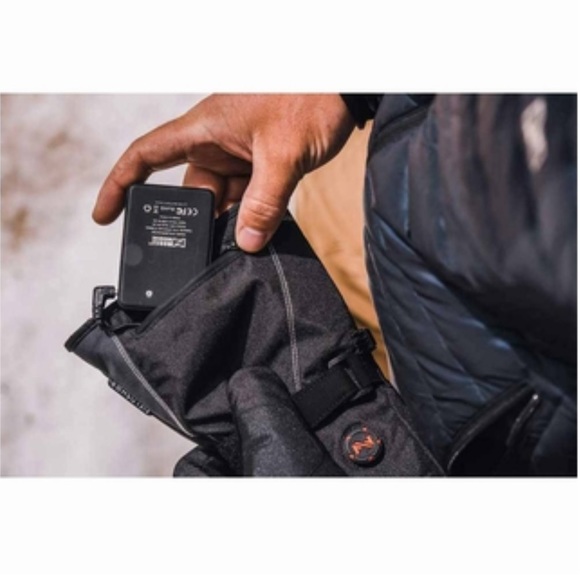 BRAND NEW Squall Heated Gloves - Picture 8 of 16